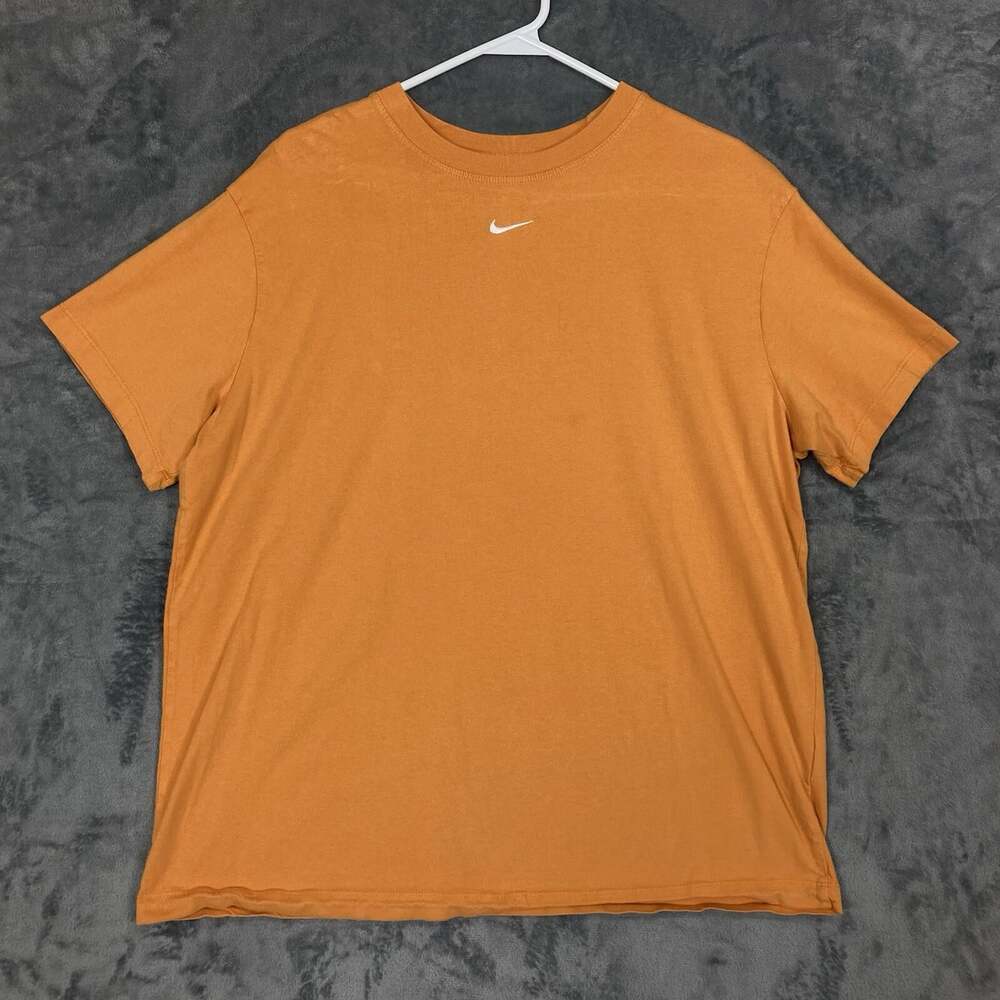 Nike Essential Tee Center Swoosh T-Shirt Women’s Medium 100% Egyptian Cotton